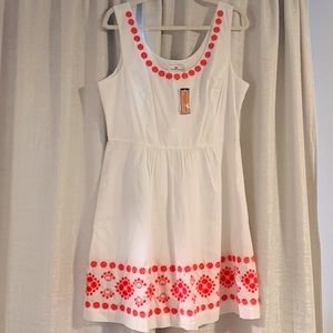 NWT VINEYARD VINES DRESS